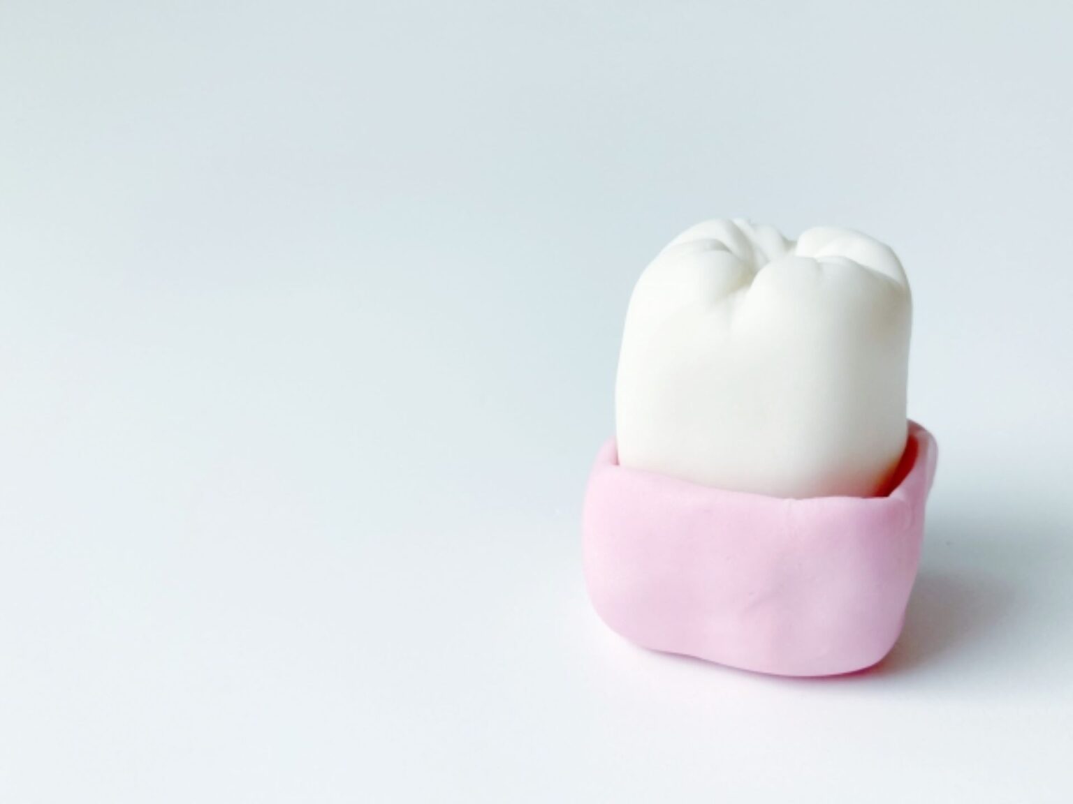 なぜ歯は緑色になるのでしょうか?