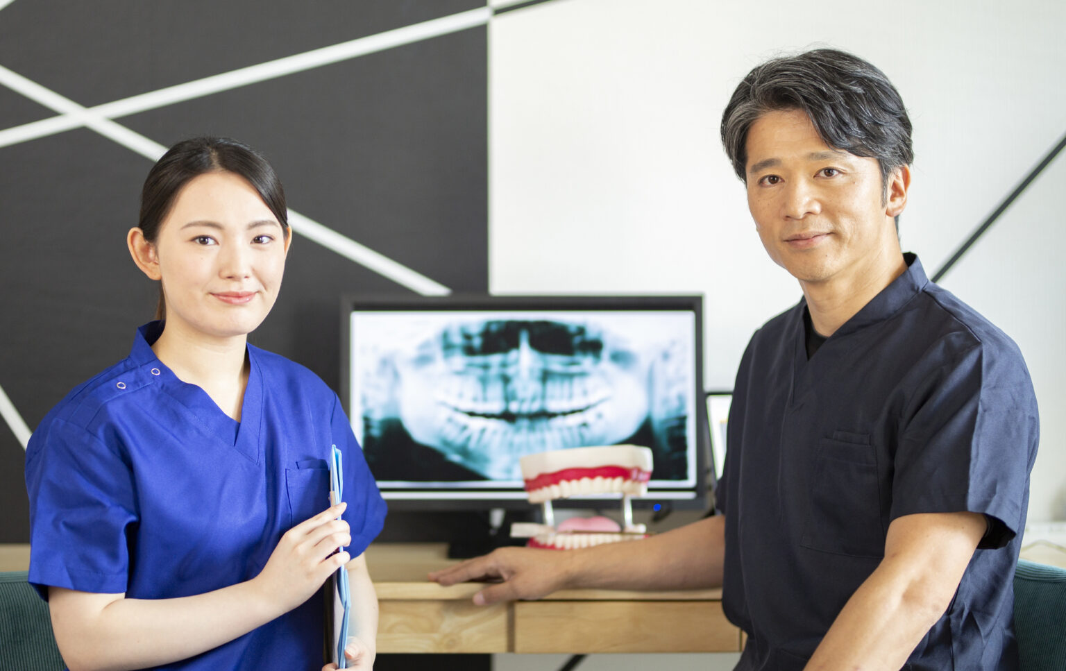 舌にできた黒い点は黒毛舌？ほくろ？対処方法を解説 ココシカ！